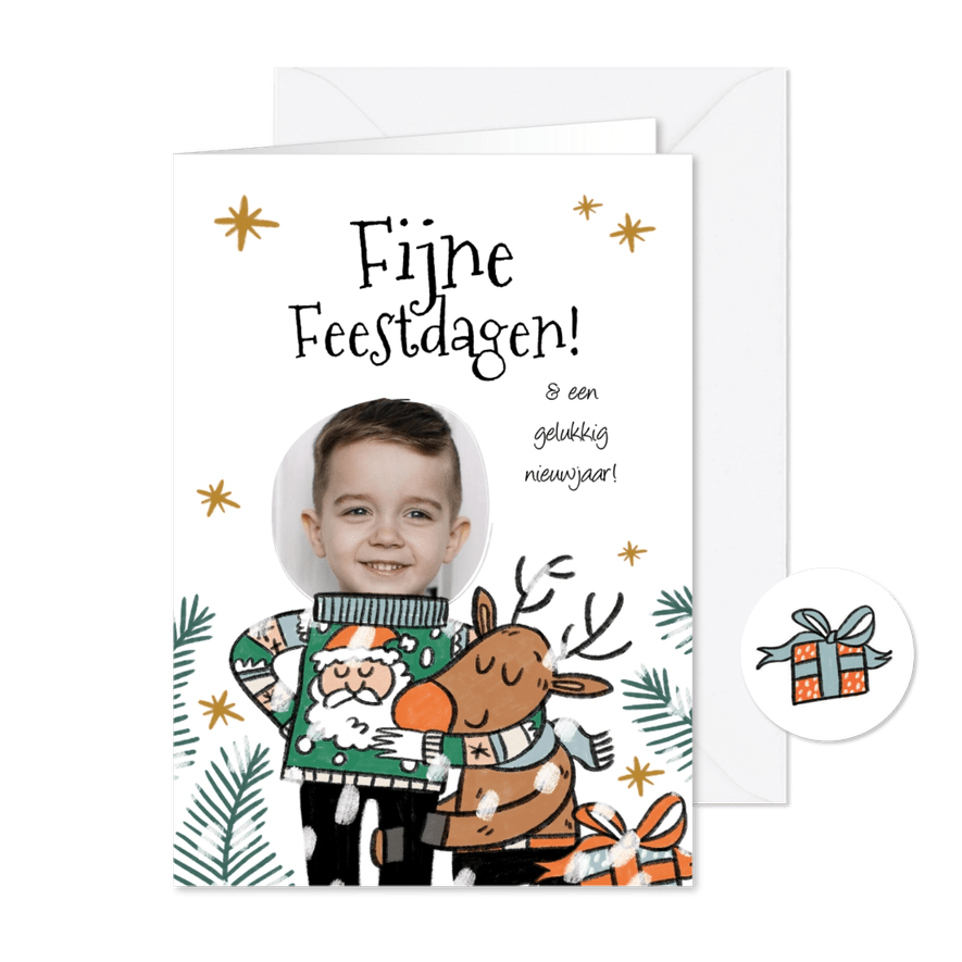 Grappige kerstkaart illustratie kersttrui rendier cadeaus - Kaartimpressie
