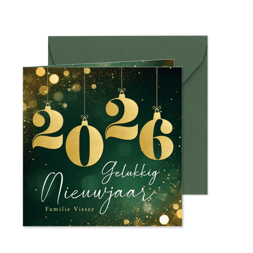 Groene nieuwjaarskaart met hangende cijfers in goud - Kaartimpressie