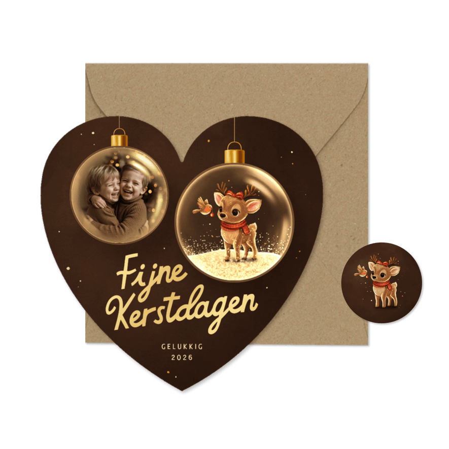 Hartvorm kerstkaart hertje en foto in kerstbal - Kaartimpressie