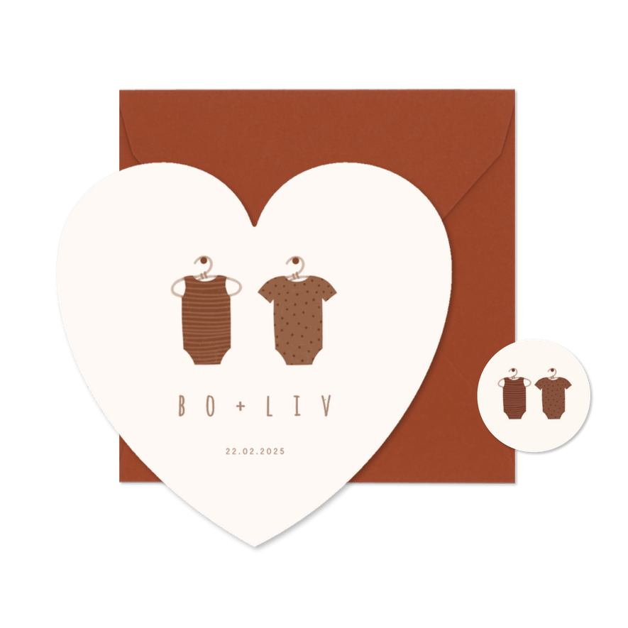 Hartvormig geboortekaartje tweeling met 2 rompertjes - Kaartimpressie