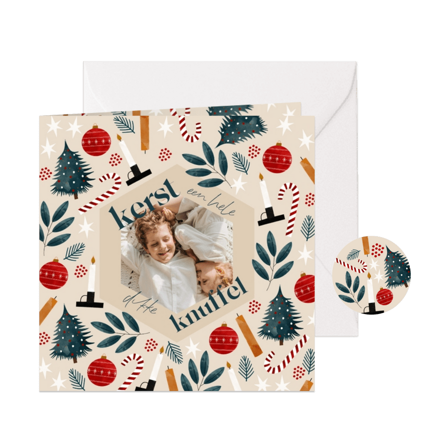 Hippe kerstkaart kerstknuffel met foto en kerstillustraties - Kaartimpressie