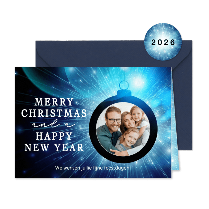 Hippe kerstkaart met foto in kerstbal - Kaartimpressie
