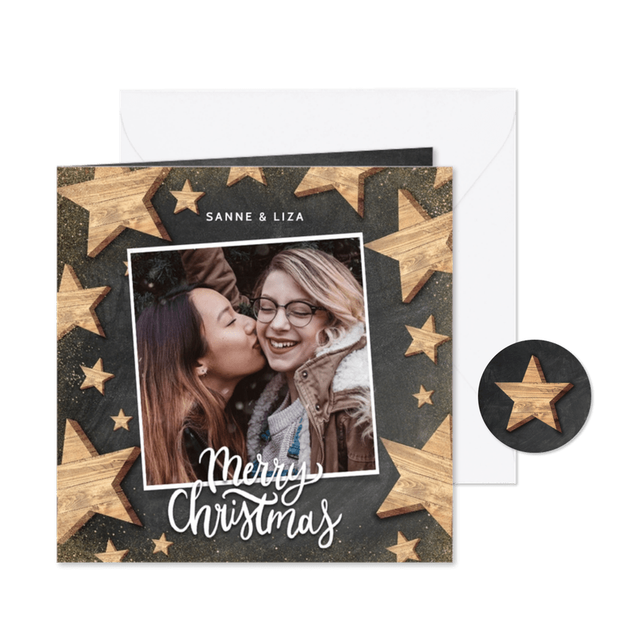 Hippe kerstkaart met houten sterren, foto en Merry Christmas - Kaartimpressie