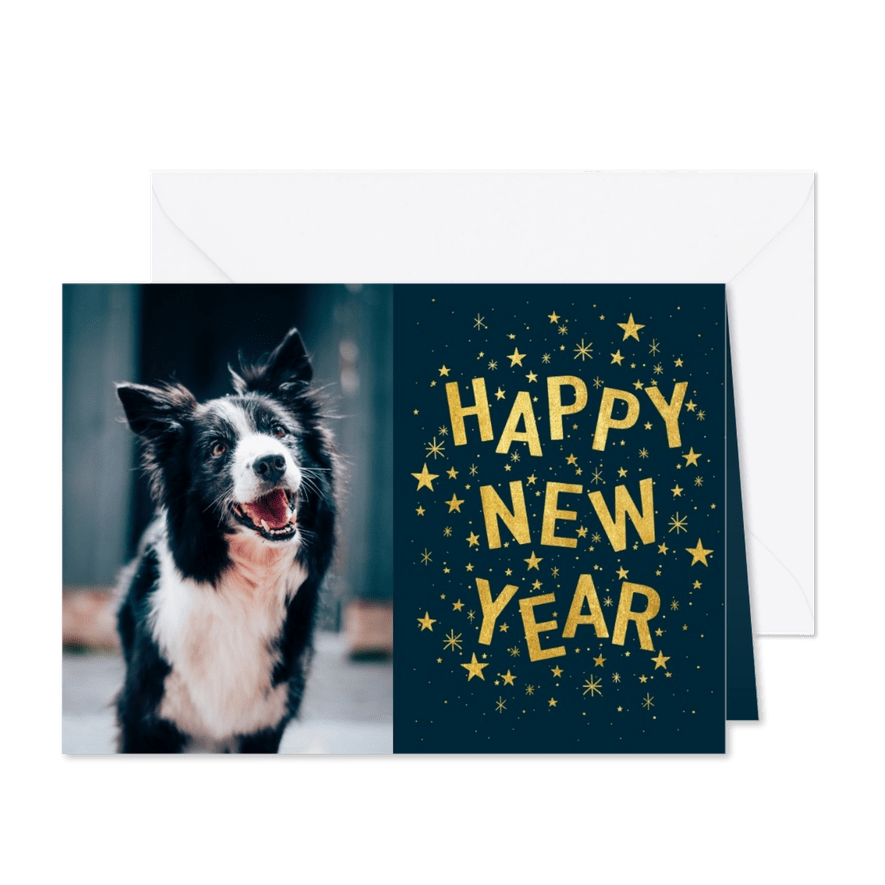 Hippe nieuwjaarskaart met typografie, sterren en foto - Kaartimpressie