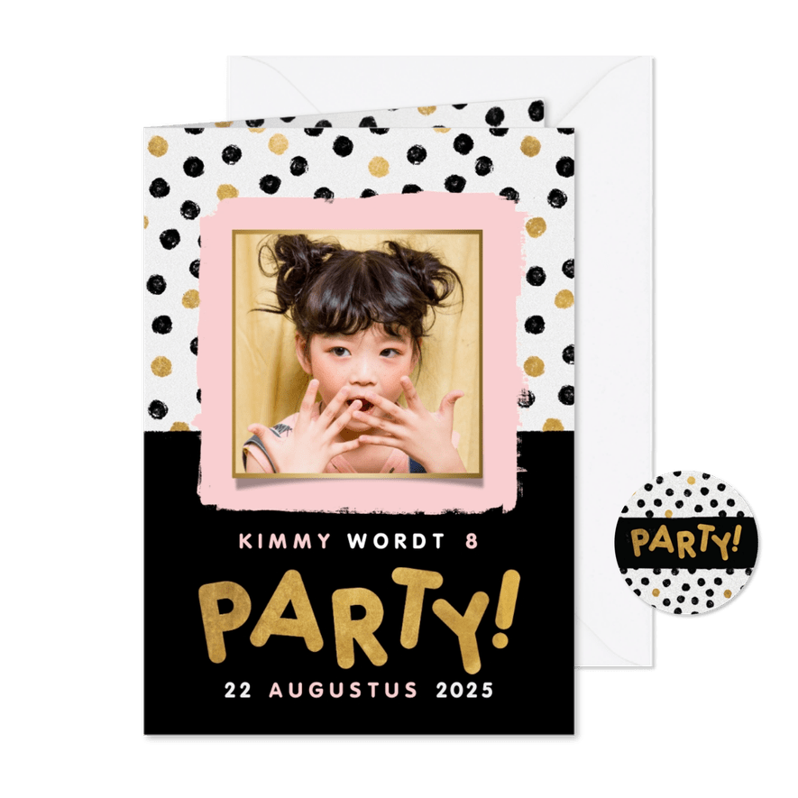 Hippe uitnodiging kinderfeestje met stipjes, kader en party! - Kaartimpressie