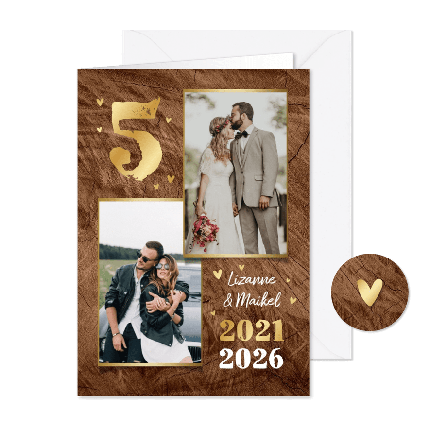 Houten huwelijk 5 jaar uitnodigingskaart goud hartjes foto - Kaartimpressie