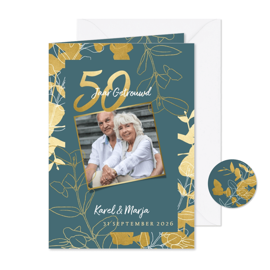 Jubileum uitnodiging '50 jaar' met gouden plantjes en foto's - Kaartimpressie