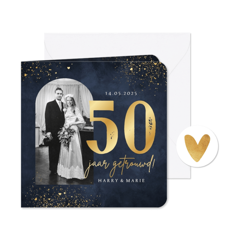 Jubileumfeest uitnodiging goud 50 jaar getrouwd foto hartjes - Kaartimpressie