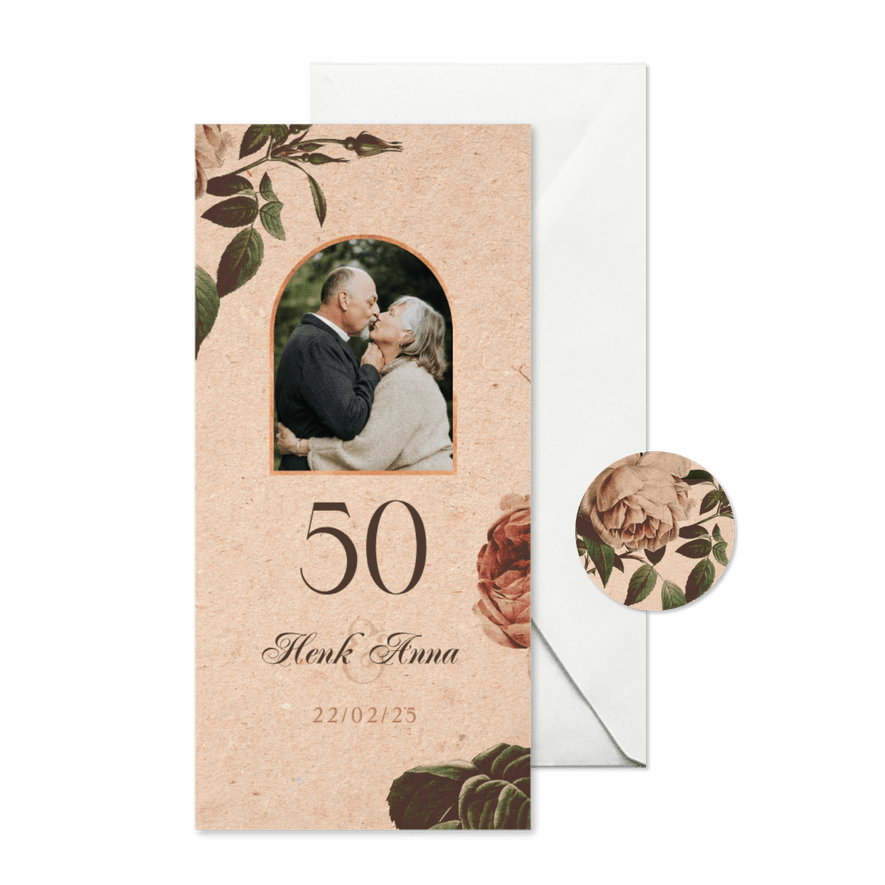 Jubileumkaart 50 jaar vintage met foto en bloemen - Kaartimpressie