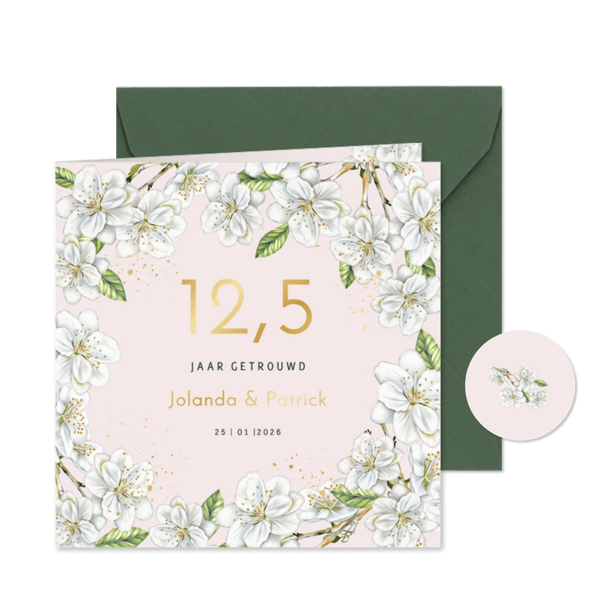 Jubileumkaart huwelijk witte bloesem op groen fluweel - Kaartimpressie