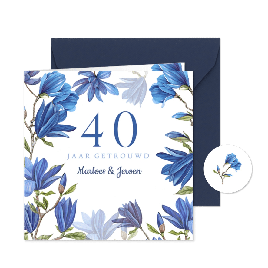 Jubileumkaart met blauwe magnolia bloemen - Kaartimpressie