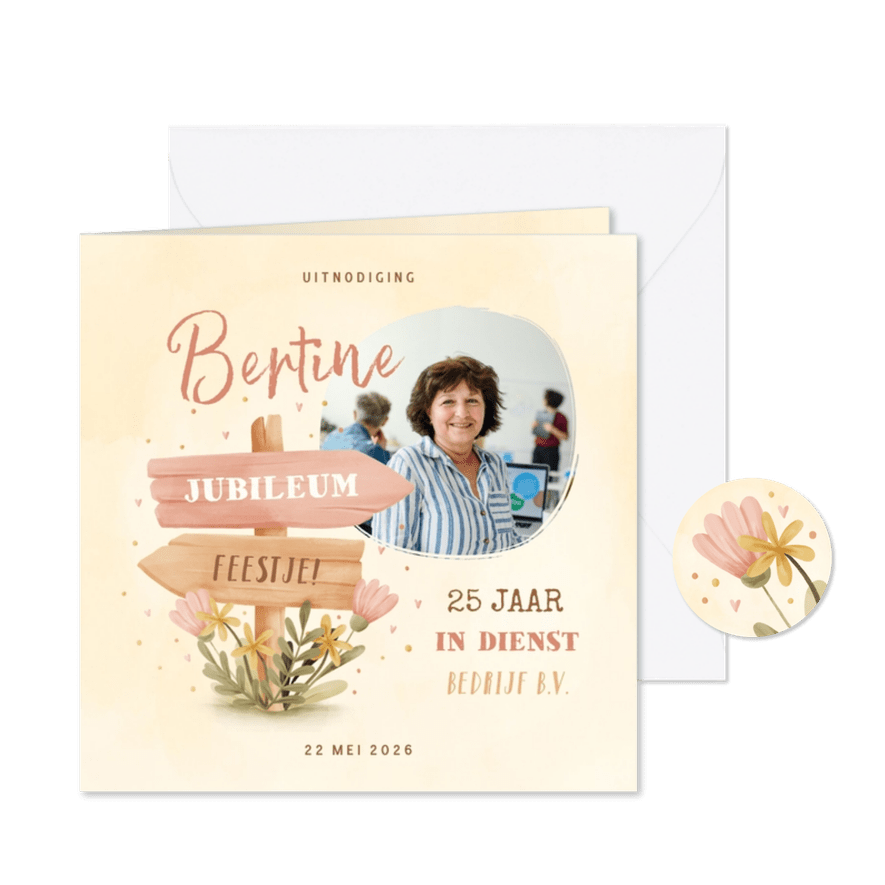 Jubileumkaart met foto, wegwijzer en bloemen 25 jaar - Kaartimpressie