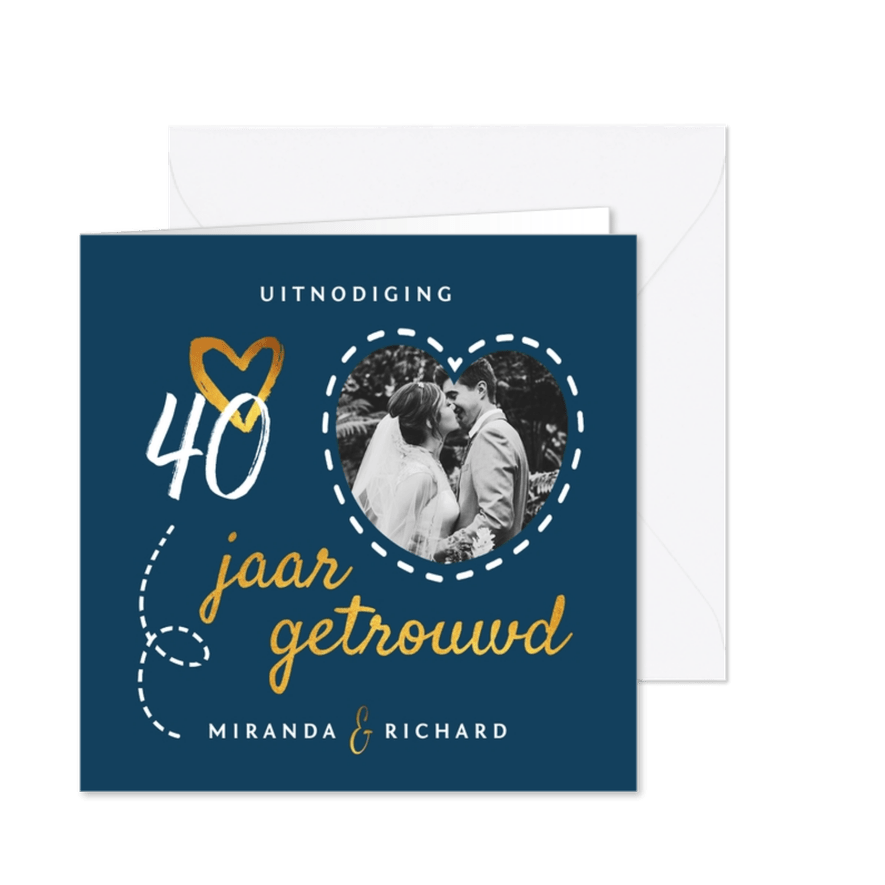 Jubileumkaart met goud en foto stijlvol en hip  - Kaartimpressie