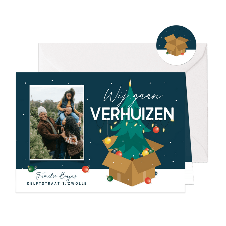 Kerst verhuiskaart kerstboom verhuisdoos kerstballen sterren - Kaartimpressie