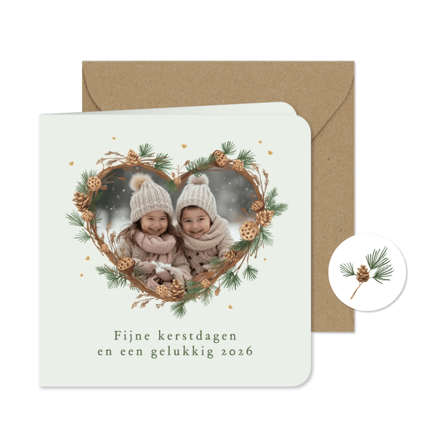 Kerstkaart dennentakjes foto hartvorm hartjes natuurlijk - Kaartimpressie