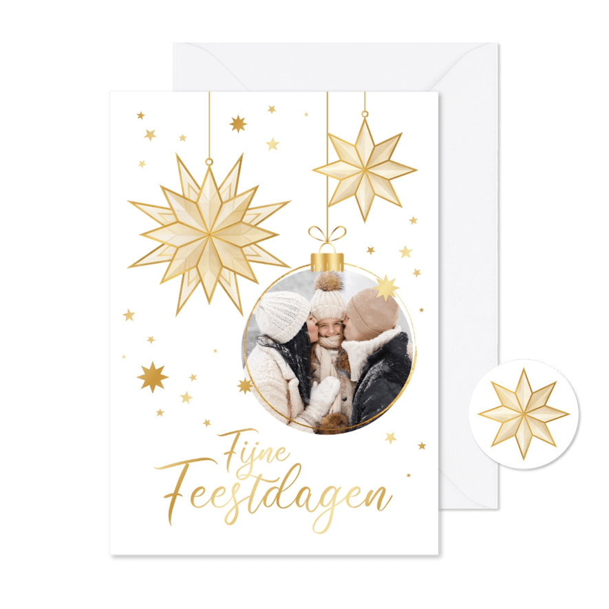 Kerstkaart fijne feestdagen sterren goud kerstbal foto - Kaartimpressie
