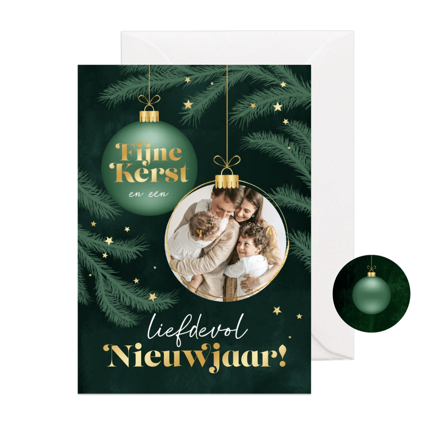 Kerstkaart fijne kerst dennentakken groen goud sterren foto - Kaartimpressie