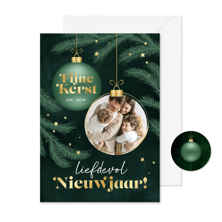 Kerstkaart fijne kerst dennentakken groen goud sterren foto - Kaartimpressie