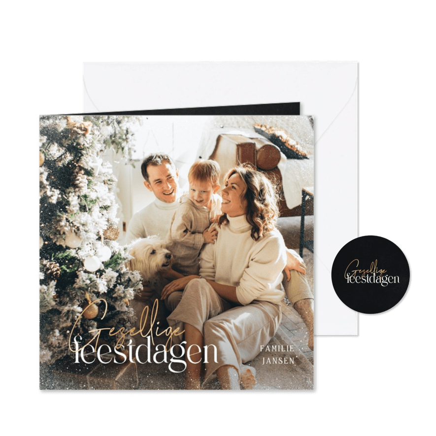 Kerstkaart gezellige feestdagen foto goudlook en sneeuwkader - Kaartimpressie