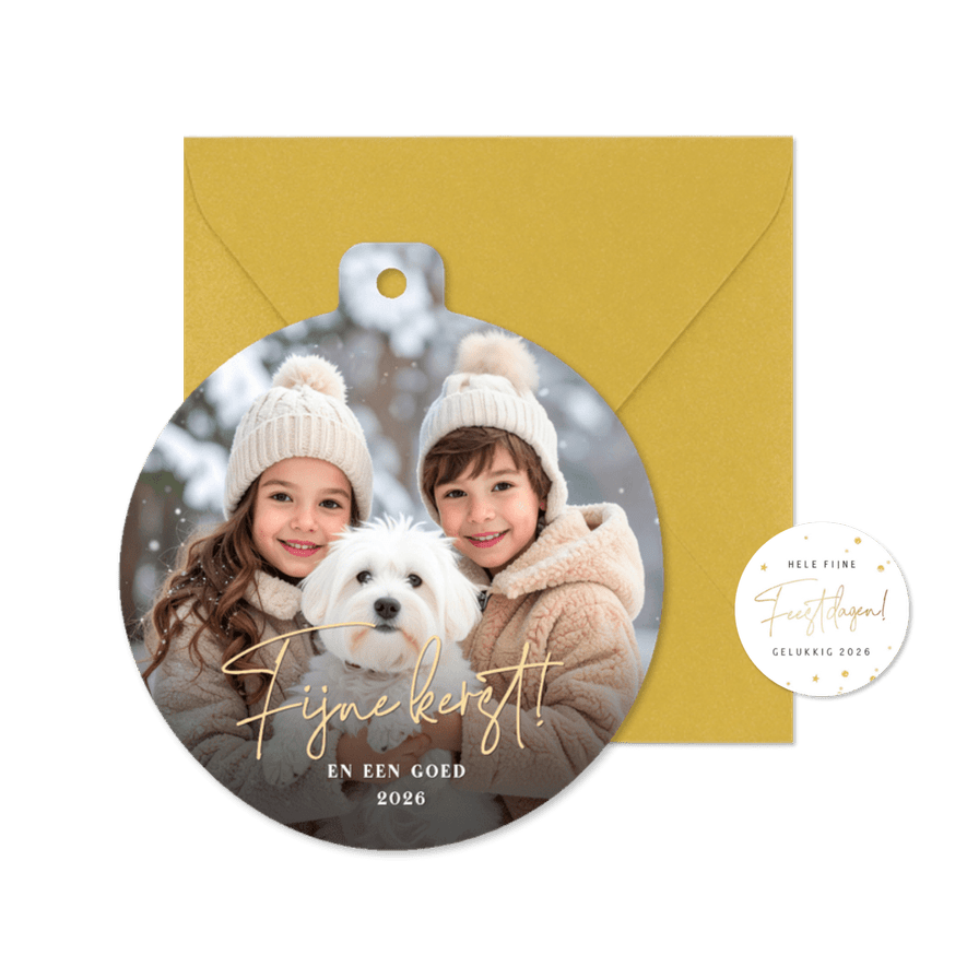 Kerstkaart grote eigen foto in kerstbalvorm 'fijne kerst' - Kaartimpressie