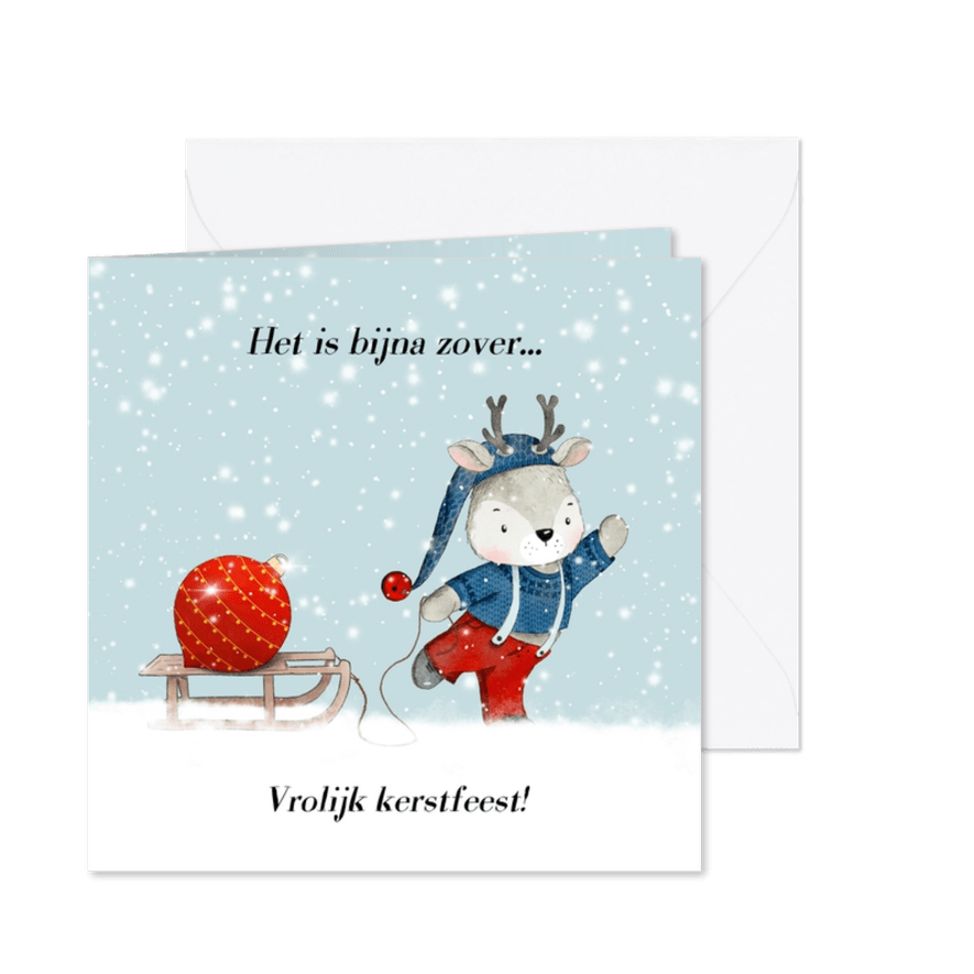 Kerstkaart hert met slee in de sneeuw - Kaartimpressie