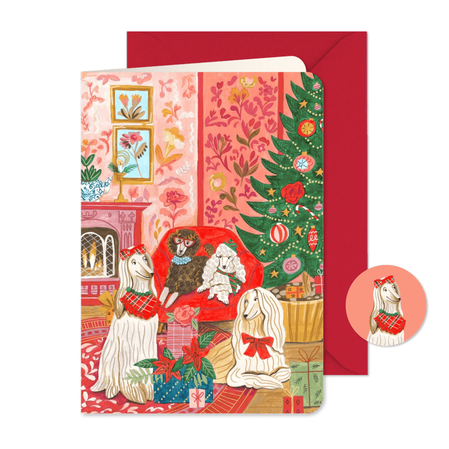 Kerstkaart honden gezellig in de woonkamer bij de kerstboom - Kaartimpressie