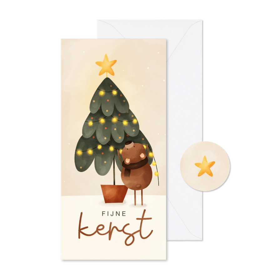 Kerstkaart illustratie beertje en kerstboom met ster - Kaartimpressie