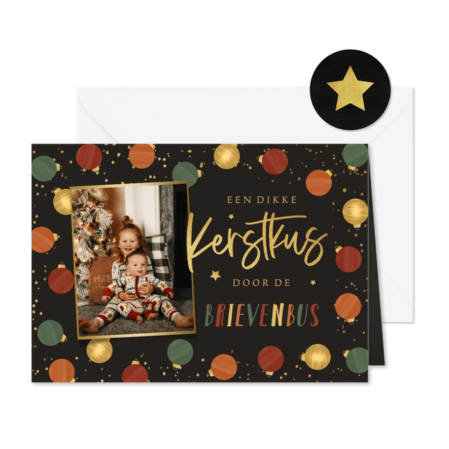 Kerstkaart kerstballen goud groen rood foto kerstkus  - Kaartimpressie