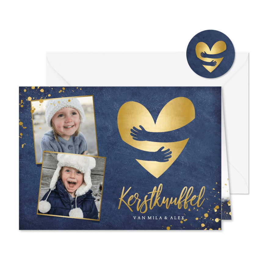 Kerstkaart kerstknuffel met gouden hart en 2 eigen foto's - Kaartimpressie