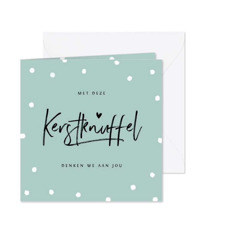 Kerstkaart kerstknuffel met hartje en sneeuwvlokjes - Kaartimpressie