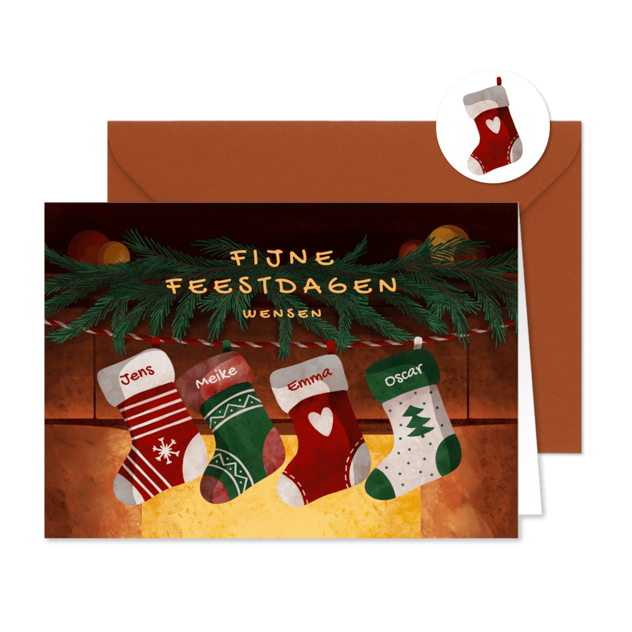 Kerstkaart kerstsokken met naam en openhaard - Kaartimpressie