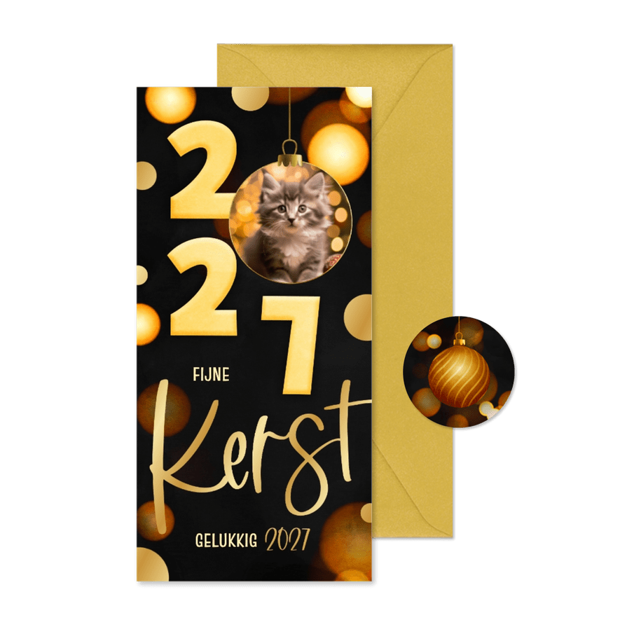 Kerstkaart langwerpig zwart 2027 kerstbal goud - Kaartimpressie