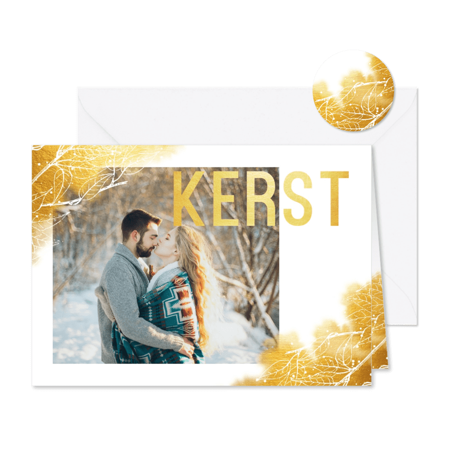 Kerstkaart liggend met waterverf, foto en gouden letters - Kaartimpressie