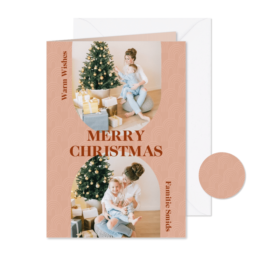Kerstkaart met boog patroontje en twee foto's - Kaartimpressie