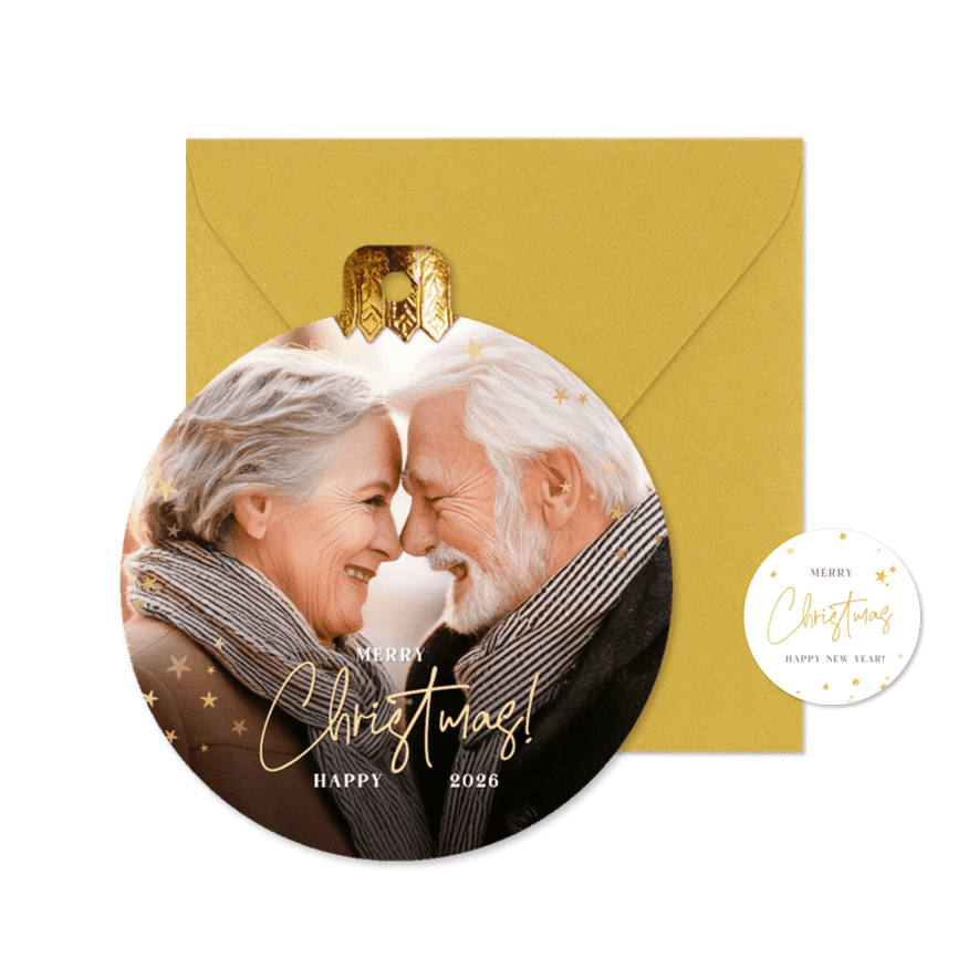 Kerstkaart met eigen grote foto uitgesneden in kerstbal vorm - Kaartimpressie