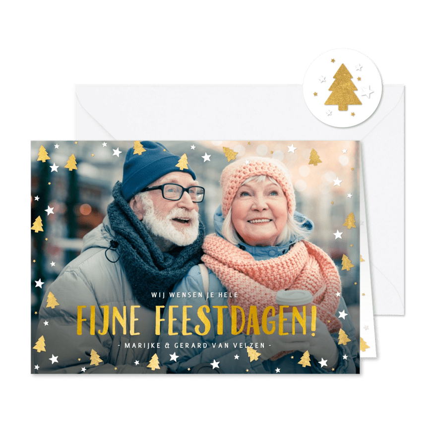 Kerstkaart met grote eigen foto en kerstbomen kader - Kaartimpressie