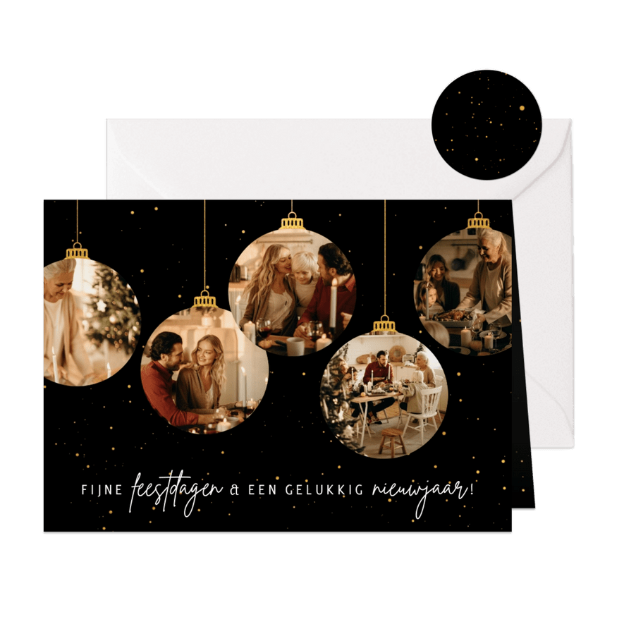 Kerstkaart met vijf gouden kerstballen met foto's - Kaartimpressie