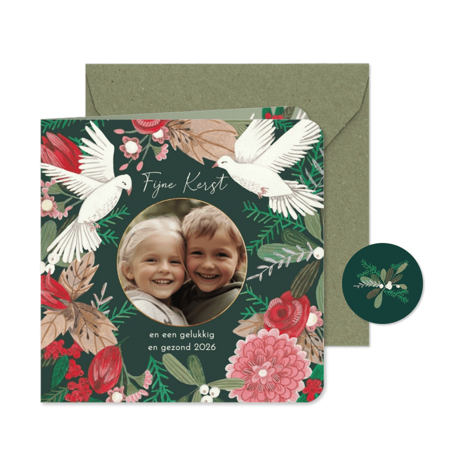 Kerstkaart twee duiven en een kerstkrans met foto - Kaartimpressie
