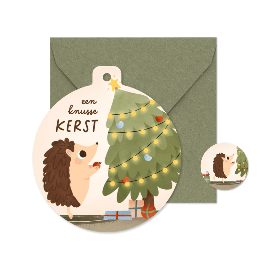 Kerstkaartje kerstbalvorm illustratie egel kerstboom knus - Kaartimpressie