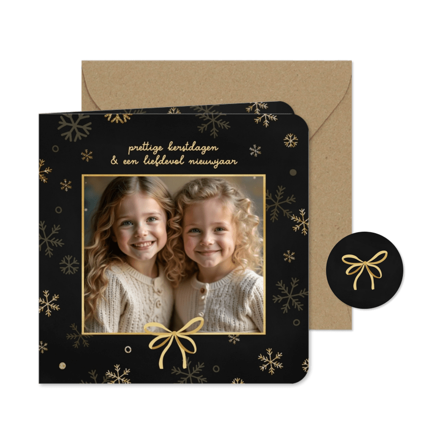 Kerstkaartje met foto gouden sneeuwvlokjes en strikje - Kaartimpressie