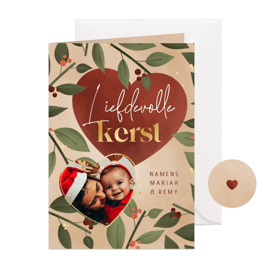 Kerstkaartje met takjes en hart met foto  - Kaartimpressie