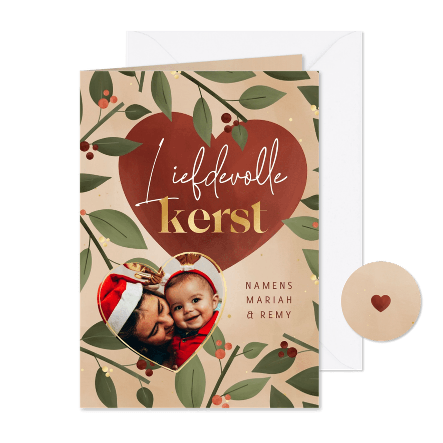 Kerstkaartje met takjes en hart met foto - Kaartimpressie