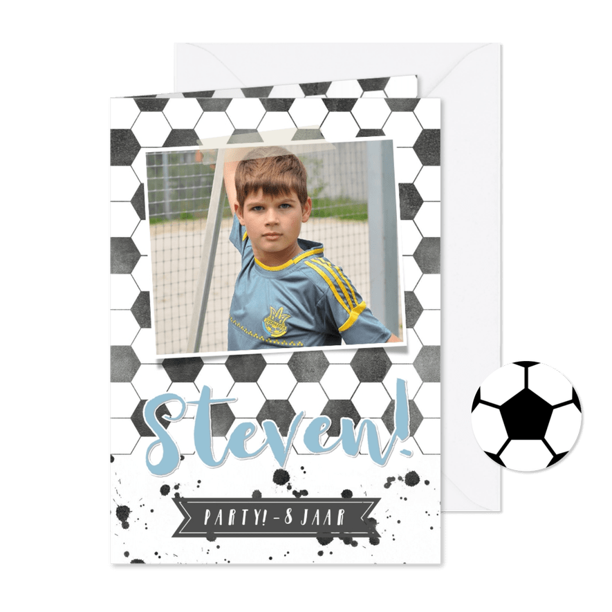 Kinderfeest uitnodiging voetbal met eigen foto - Kaartimpressie