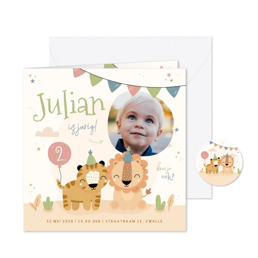 Kinderfeestje jungle met foto en feestende diertjes - Kaartimpressie