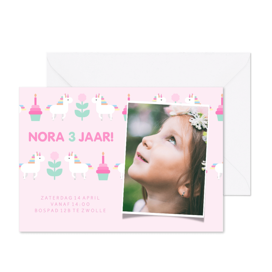 Kinderfeestje kaart met feestende unicorns en foto - Kaartimpressie