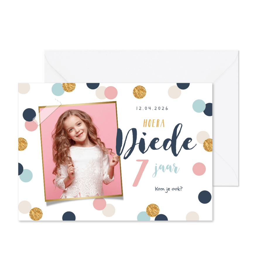 Kinderfeestje meisje feestelijk confetti goud foto - Kaartimpressie