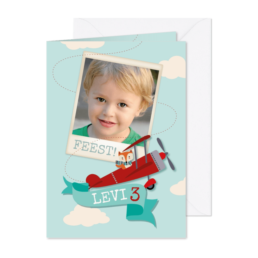 Kinderfeestje met vosje in vliegtuig en foto - Kaartimpressie
