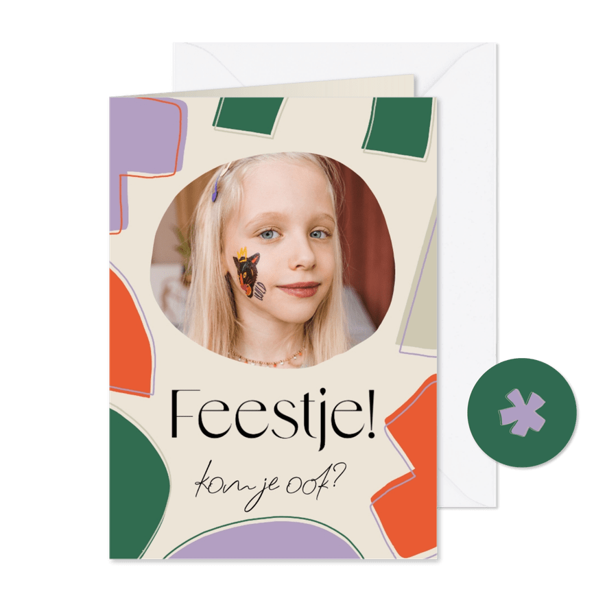 Kinderfeestje uitnodiging abstracte vormen en foto - Kaartimpressie