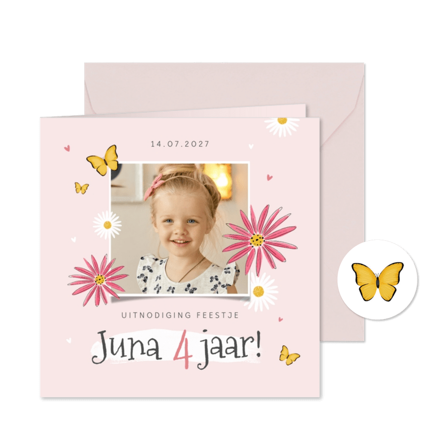 Kinderfeestje uitnodiging bloemen vlinders foto hartjes - Kaartimpressie