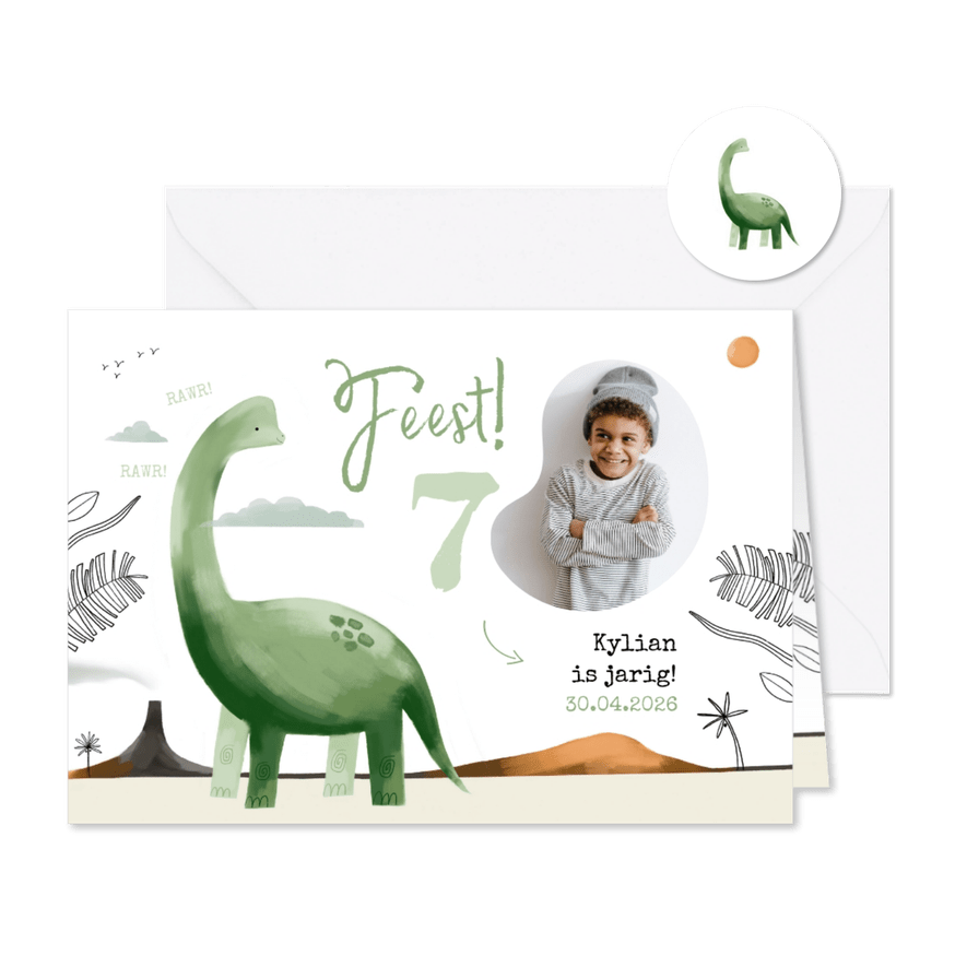 Kinderfeestje uitnodiging dinosaurus groen jungle en foto - Kaartimpressie